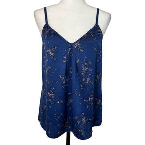 Vince Women’s 100% Silk Navy Floral Camisole Small Pleat Delicate Feminine Prep